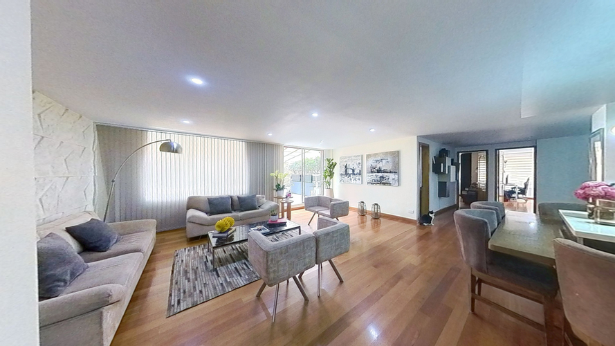Apartamento de 2 alcobas en venta en Chicó Navarra, Bogotá, 148 m² · foto 2 de 21
