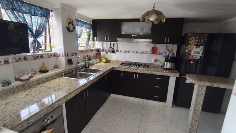 Apartamento de 4 alcobas en venta en El Prado, Soledad, 187 m² · foto 6 de 23