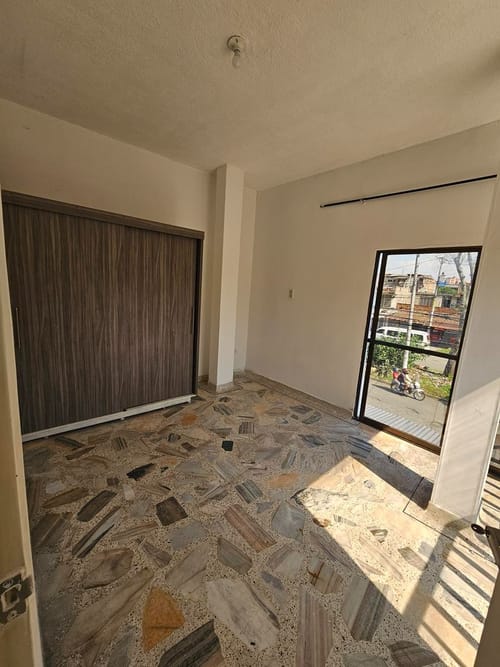 Apartamento de 2 alcobas en arriendo en El Jardin, Cali, 70 m² · foto 6 de 10