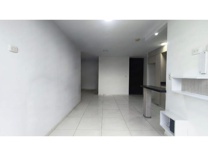 Apartamento de 2 alcobas en arriendo en Santa Isabel Et. Ii, Dosquebradas, 54 m² · foto 10 de 24