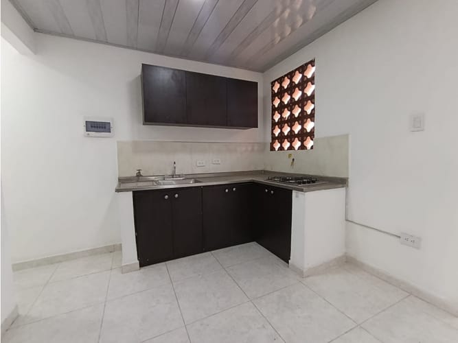 Apartamento de 3 alcobas en arriendo en Prado, Medellín, 100 m² · foto 5 de 24
