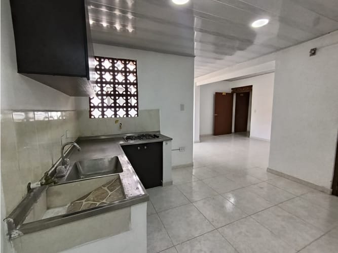 Apartamento de 3 alcobas en arriendo en Prado, Medellín, 100 m² · foto 7 de 24