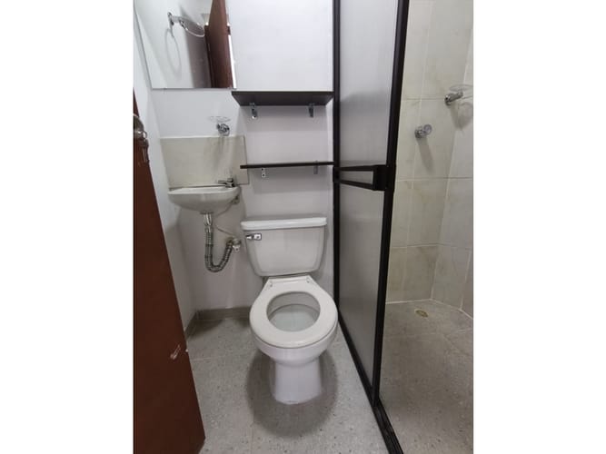 Apartamento de 3 alcobas en arriendo en Prado, Medellín, 100 m² · foto 14 de 24