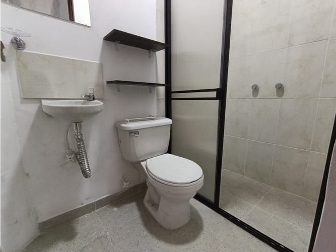 Apartamento de 3 alcobas en arriendo en Prado, Medellín, 100 m² · foto 15 de 24