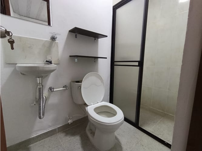 Apartamento de 3 alcobas en arriendo en Prado, Medellín, 100 m² · foto 23 de 24