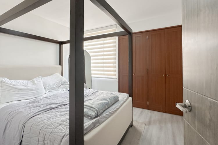 Apartamento de 3 alcobas en arriendo en Ciudad Salitre, Bogotá, 67 m² · foto 10 de 14