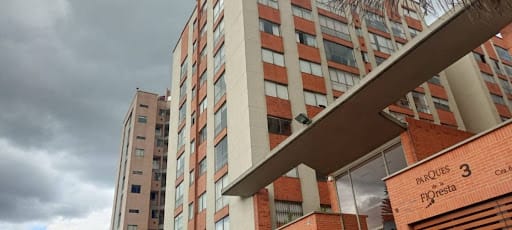 Apartamento de 3 alcobas en venta en La Floresta, Bogotá, 102 m² · foto 1 de 21