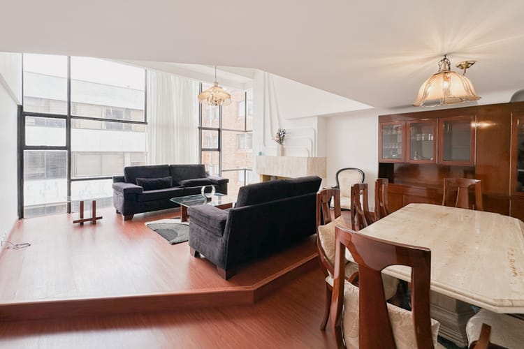 Apartamento de 3 alcobas en venta en Chico, Bogotá, 300 m² · foto 3 de 24