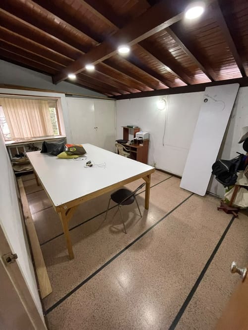 Casa de 5 alcobas en arriendo en Belén Rosales, Medellín, 310 m² · foto 12 de 18