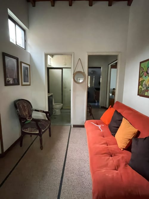 Casa de 5 alcobas en arriendo en Belén Rosales, Medellín, 310 m² · foto 15 de 18
