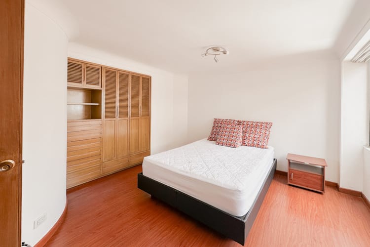 Apartamento de 3 alcobas en venta en Chico, Bogotá, 300 m² · foto 13 de 24