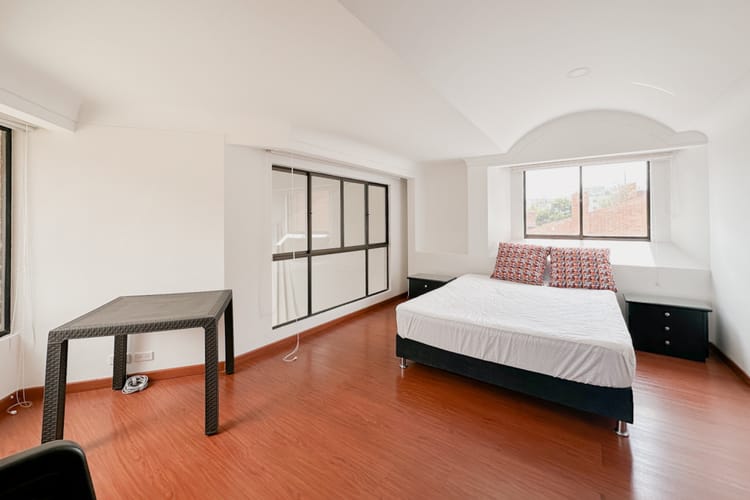 Apartamento de 3 alcobas en venta en Chico, Bogotá, 300 m² · foto 20 de 24
