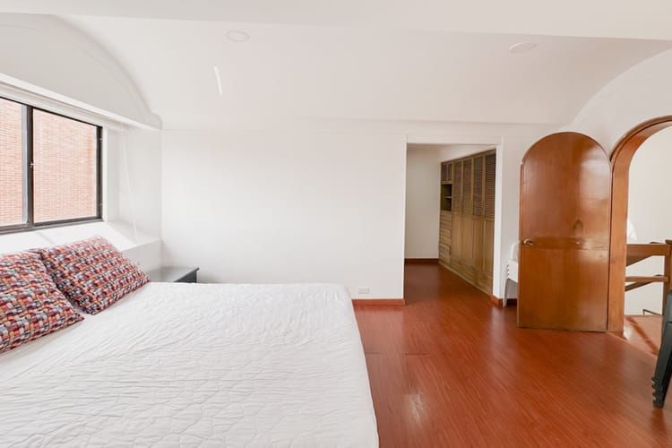 Apartamento de 3 alcobas en venta en Chico, Bogotá, 300 m² · foto 21 de 24