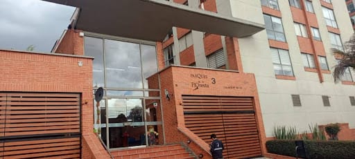 Apartamento de 3 alcobas en venta en La Floresta, Bogotá, 102 m² · foto 20 de 21
