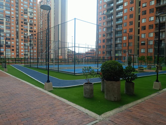 Apartamento de 3 alcobas en venta en Juan Jose Rondon, Bogotá, 97 m² · foto 2 de 21