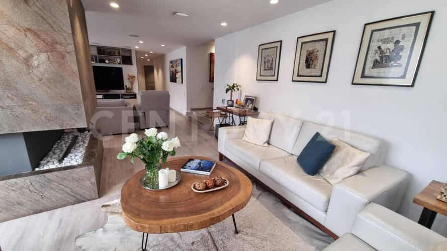 Apartamento de 3 alcobas en venta en Multicentro, Bogotá, 180 m² · foto 2 de 17