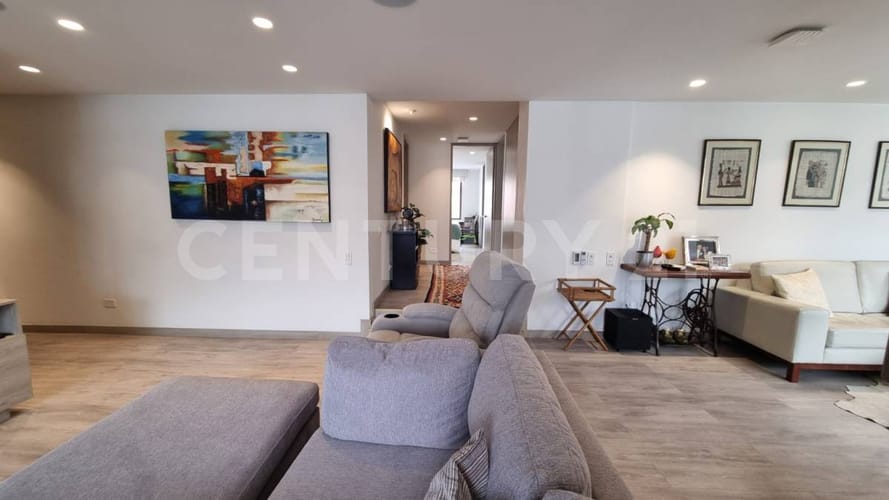 Apartamento de 3 alcobas en venta en Multicentro, Bogotá, 180 m² · foto 5 de 17