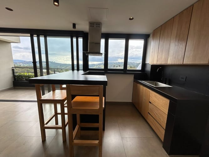 Apartamento de 2 alcobas en arriendo en Pantanillo, Envigado, 75 m² · foto 3 de 15