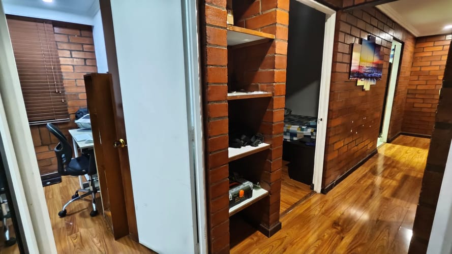 Apartamento de 3 alcobas en venta en San Jorge, Bogotá, 61 m² · foto 2 de 11