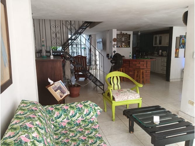 Casa de 5 alcobas en venta en Alamos, Cali, 103 m² · foto 5 de 10