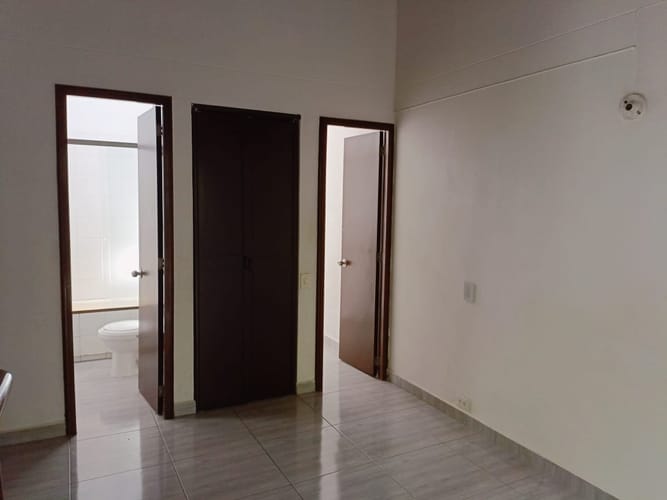 Casa de 3 alcobas en arriendo en Belén, Medellín, 190 m² · foto 7 de 17