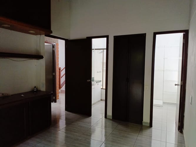 Casa de 3 alcobas en arriendo en Belén, Medellín, 190 m² · foto 6 de 17