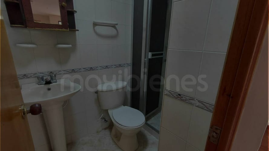 Apartamento de 3 alcobas en arriendo en Los Naranjos, Itagüí, 118 m² · foto 6 de 11