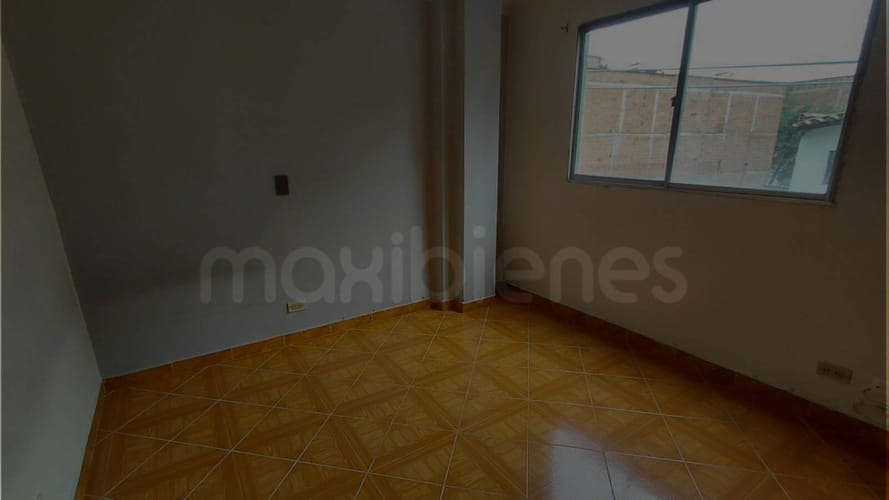 Apartamento de 3 alcobas en arriendo en Los Naranjos, Itagüí, 118 m² · foto 8 de 11