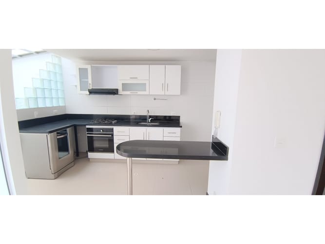 Casa de 4 alcobas en arriendo en Siberia, Cota, 160 m² · foto 5 de 24