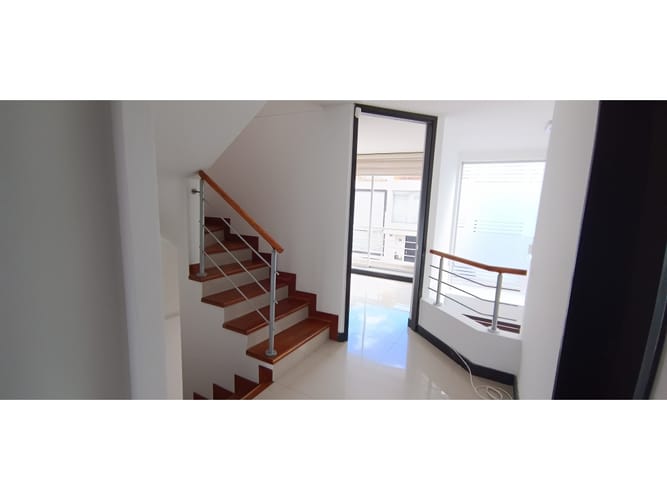 Casa de 4 alcobas en arriendo en Siberia, Cota, 160 m² · foto 8 de 24