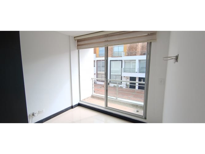 Casa de 4 alcobas en arriendo en Siberia, Cota, 160 m² · foto 9 de 24