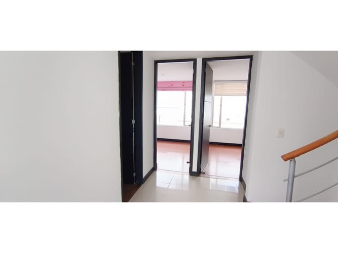 Casa de 4 alcobas en arriendo en Siberia, Cota, 160 m² · foto 16 de 24