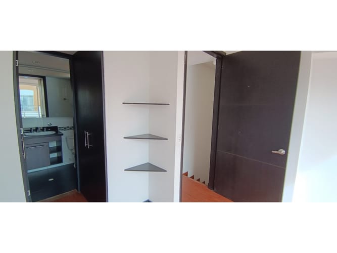 Casa de 4 alcobas en arriendo en Siberia, Cota, 160 m² · foto 23 de 24