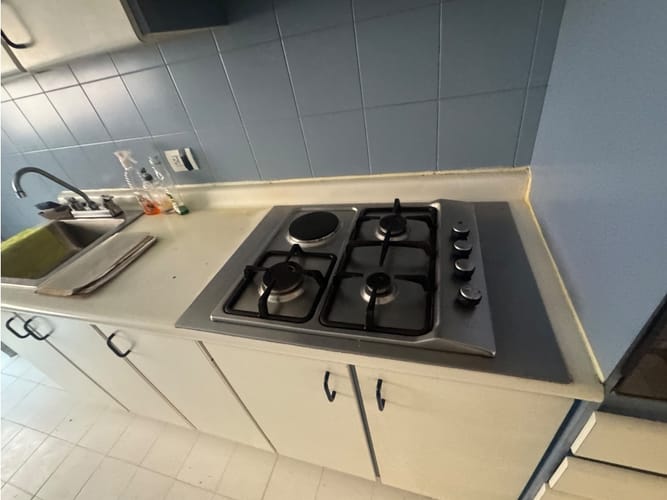Apartamento de 3 alcobas en venta en Portales Del Country, Bogotá, 82 m² · foto 3 de 23