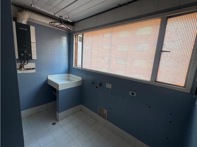 Apartamento de 3 alcobas en venta en Portales Del Country, Bogotá, 82 m² · foto 6 de 23