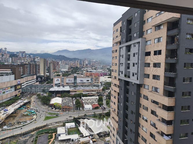 Apartamento de 2 alcobas en arriendo en Las Vegas, Envigado, 74 m² · foto 4 de 24