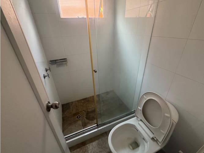 Apartamento de 3 alcobas en venta en Portales Del Country, Bogotá, 82 m² · foto 14 de 23