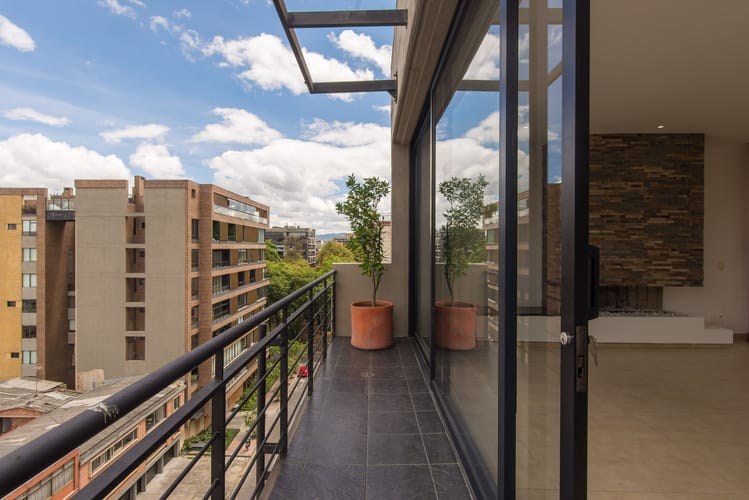 Apartamento de 3 alcobas en venta en El Virrey, Bogotá, 180 m² · foto 9 de 20