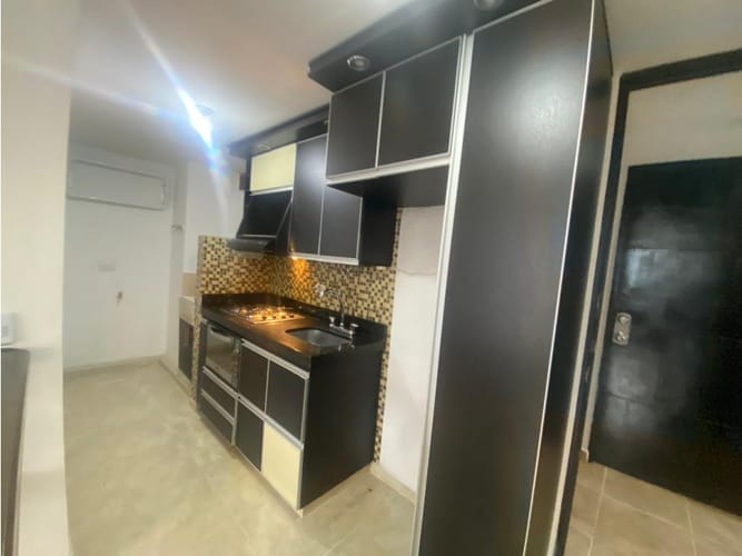 Apartamento de 1 alcoba en arriendo en Villanueva, Medellín, 30 m² · foto 3 de 19