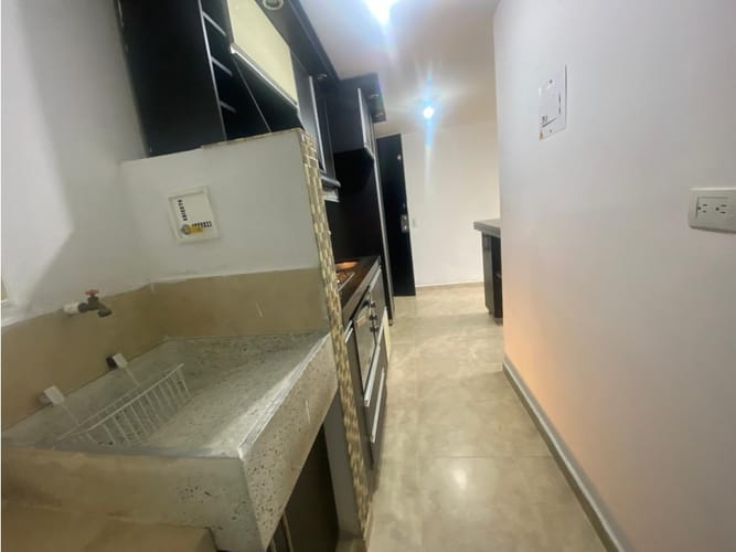 Apartamento de 1 alcoba en arriendo en Villanueva, Medellín, 30 m² · foto 4 de 19