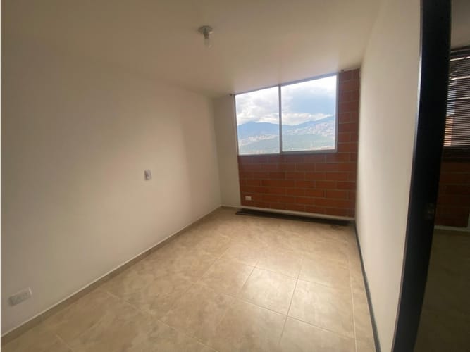 Apartamento de 1 alcoba en arriendo en Villanueva, Medellín, 30 m² · foto 14 de 19