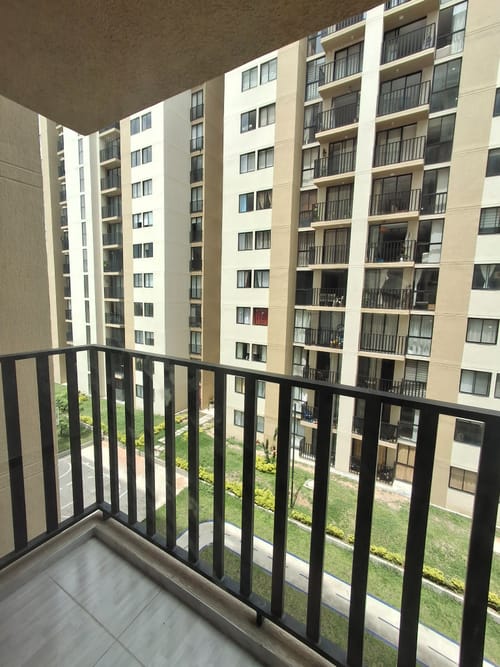 Apartamento de 3 alcobas en arriendo en Picaleña Y Mirolindo, Ibagué, 70 m² · foto 4 de 11