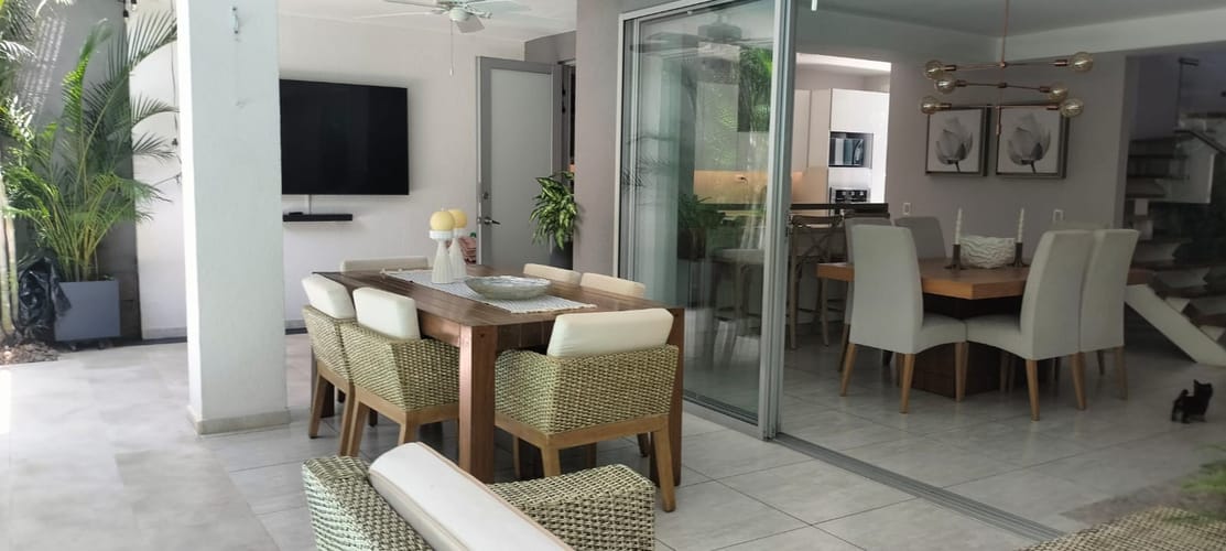 Casa de 3 alcobas en venta en Pance, Cali, 230 m² · foto 2 de 24