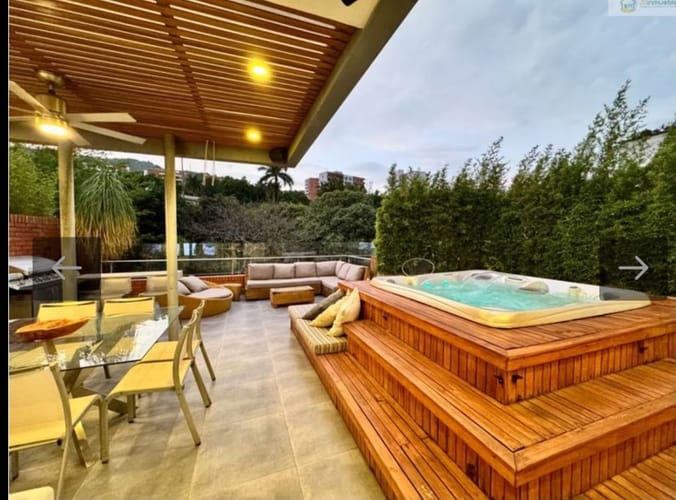 Apartamento de 3 alcobas en arriendo en Santa Isabel, Cali, 234 m² · foto 2 de 24