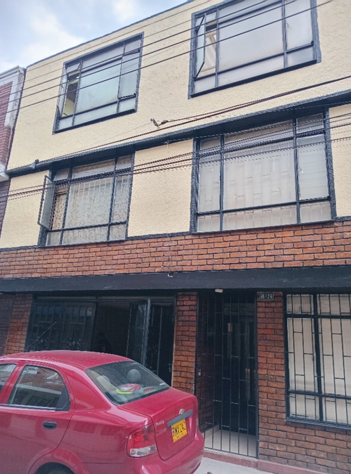 Casa de 3 alcobas en venta en Fontibon, Bogotá, 125 m² · foto 4 de 19