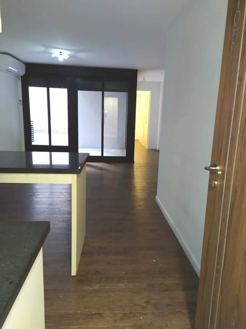 Cómodo Apartamento! 2 Dormitorios, 2 Patios! A Pasos De 18 De Julio! Edificio Nuevo! · Foto 2