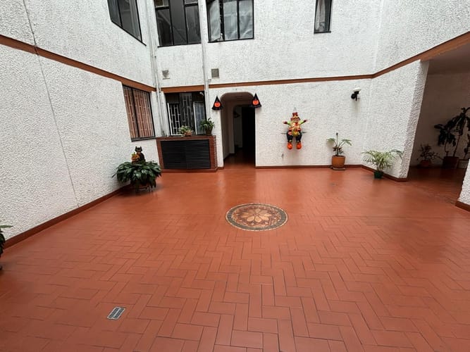 Apartamento de 3 alcobas en arriendo en Cedritos, Bogotá, 63 m² · foto 2 de 18