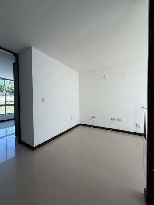 Casa de 3 alcobas en arriendo en Aeropuerto, Pereira, 156 m² · foto 6 de 13
