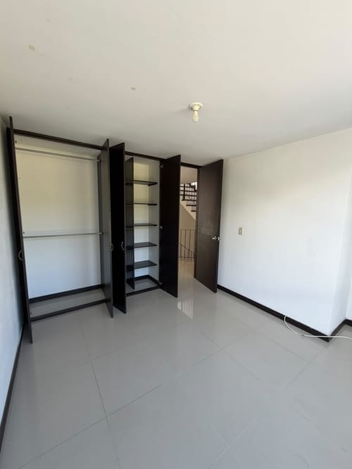Casa de 3 alcobas en arriendo en Aeropuerto, Pereira, 156 m² · foto 10 de 13