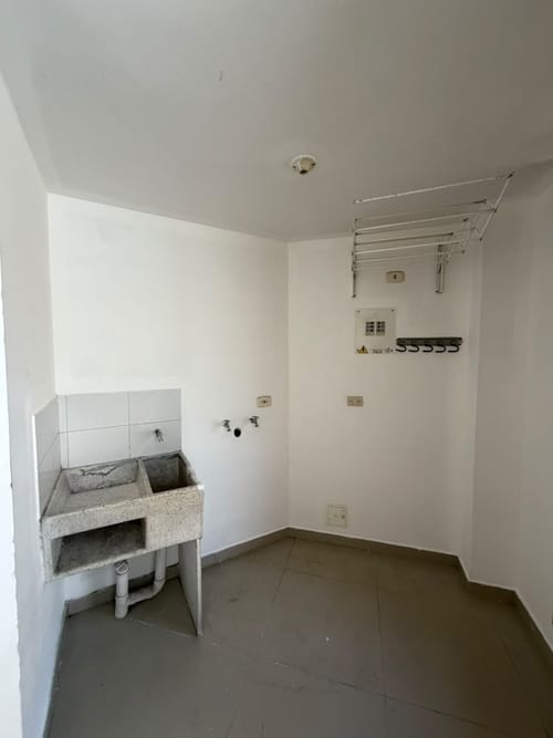 Casa de 3 alcobas en arriendo en Aeropuerto, Pereira, 156 m² · foto 2 de 13